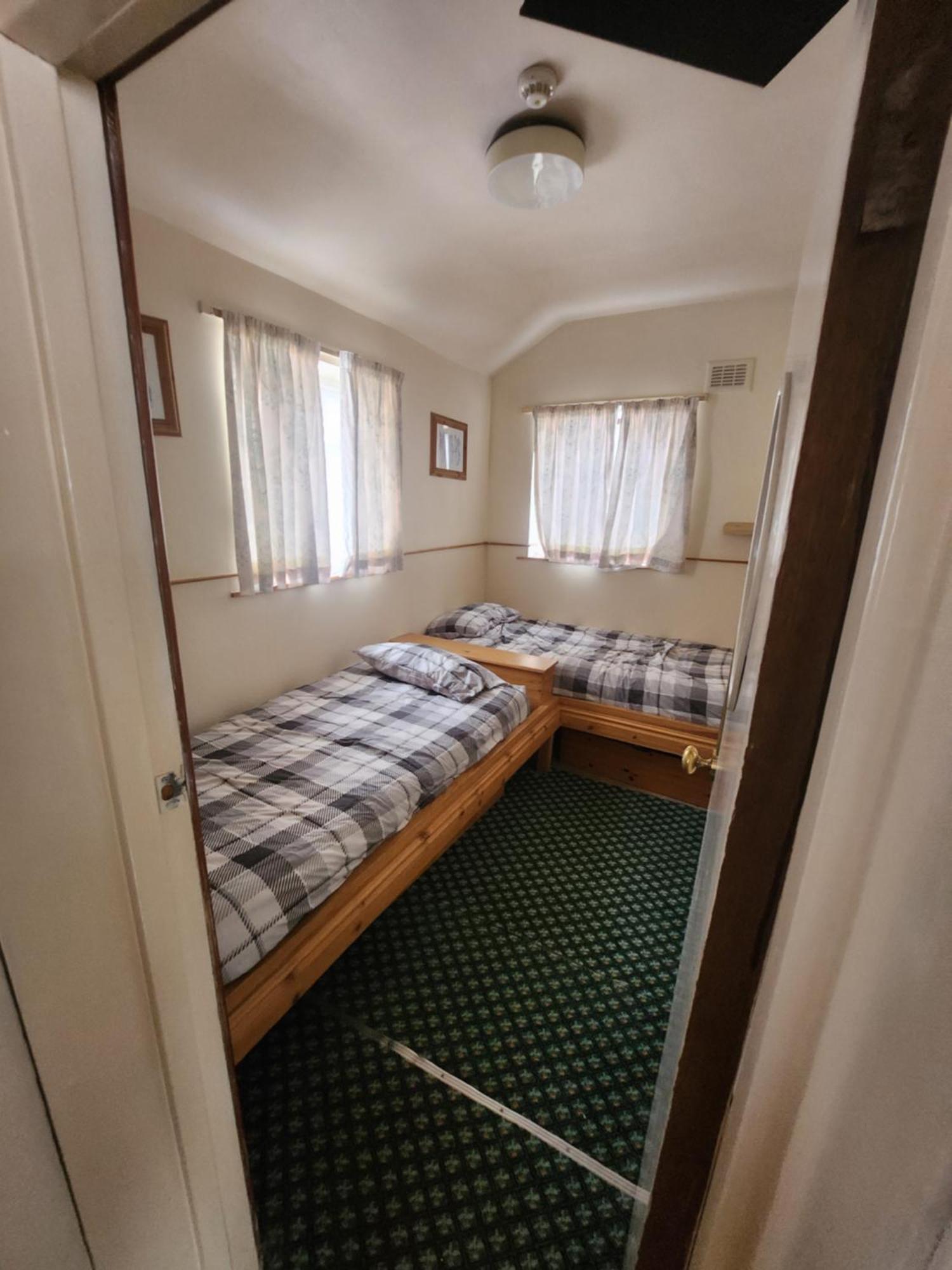 Queens Guest House Beeston  Kültér fotó
