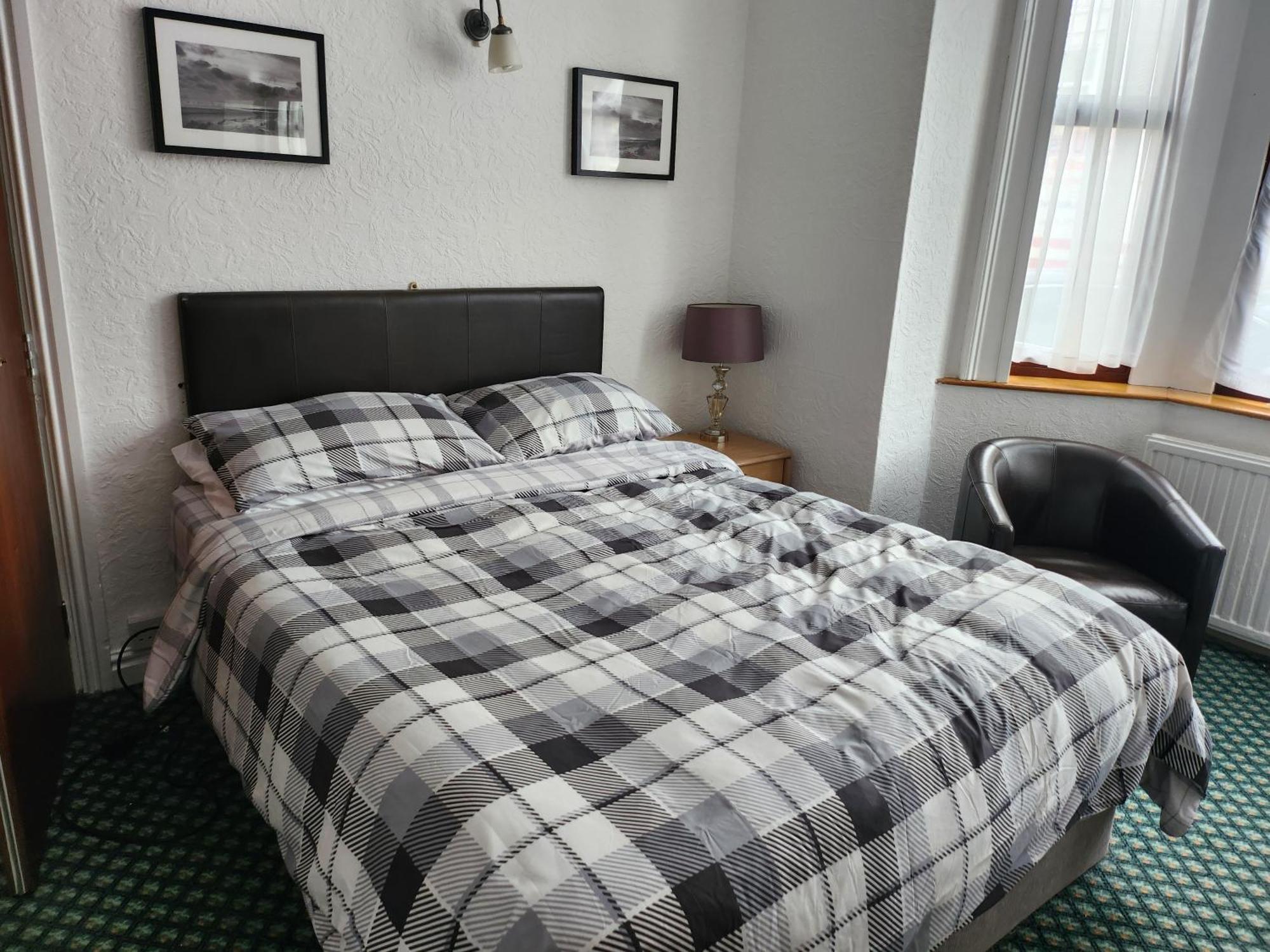 Queens Guest House Beeston  Kültér fotó