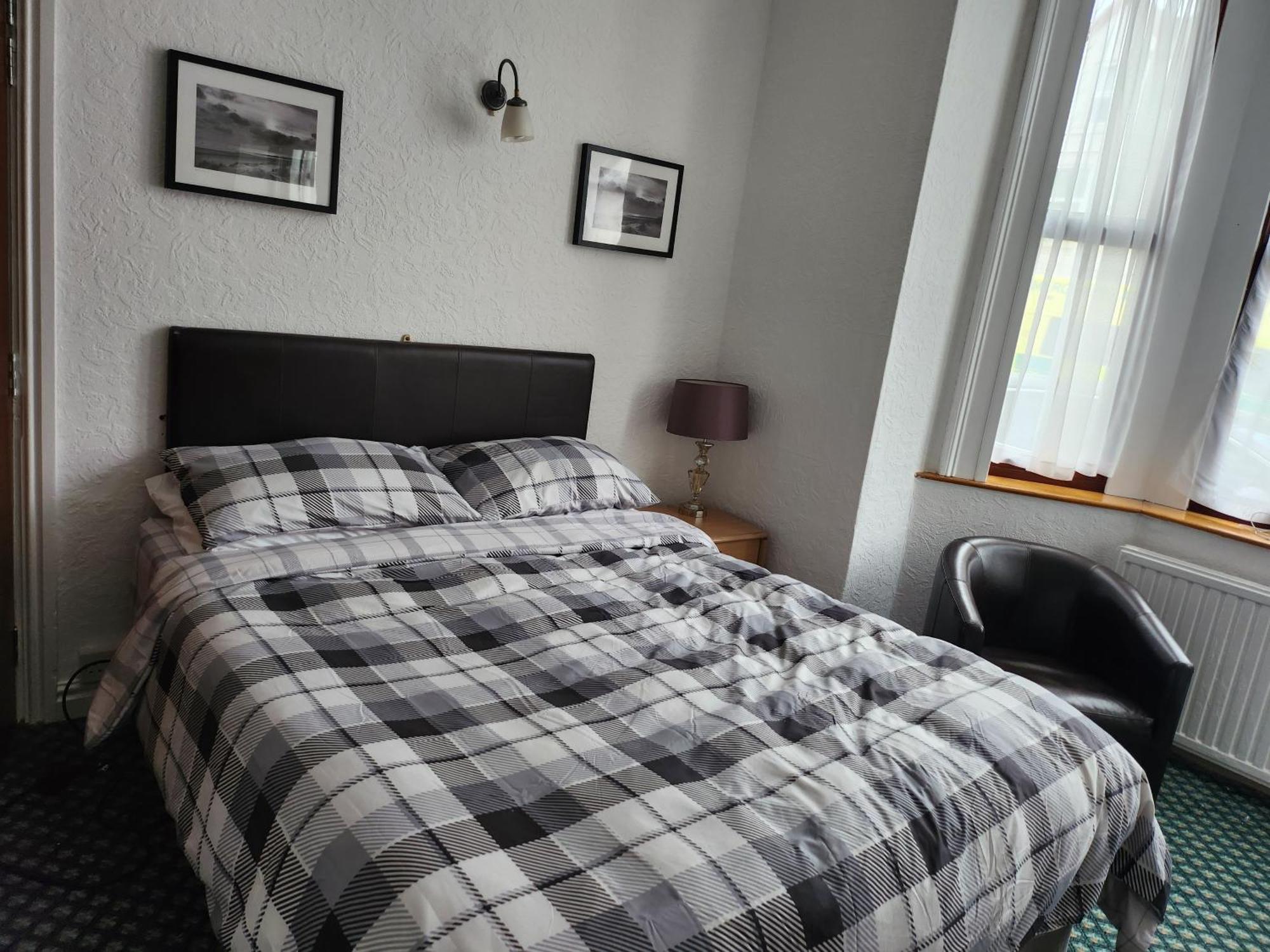 Queens Guest House Beeston  Kültér fotó